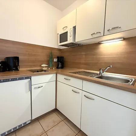 Haus Am Waldbad Whg 1 Apartamento *